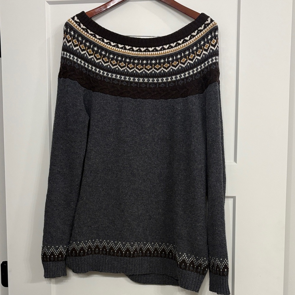 BCBG Maxazria Gray Nordic Pattern Sweater